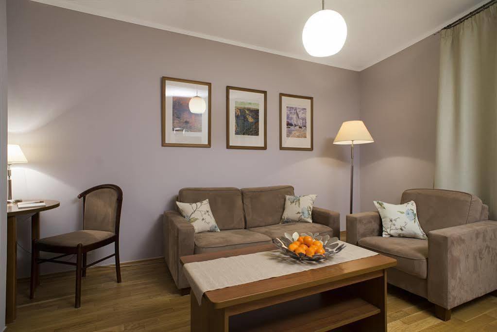 Apartamenty Mokotow Tww Varsovia Exterior foto
